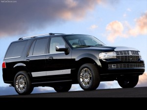 Lincoln-Navigator_2007_800x600_wallpaper_03